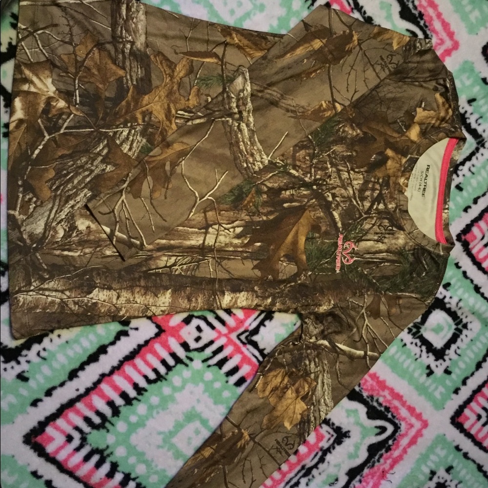 Real tree cammo under shirt